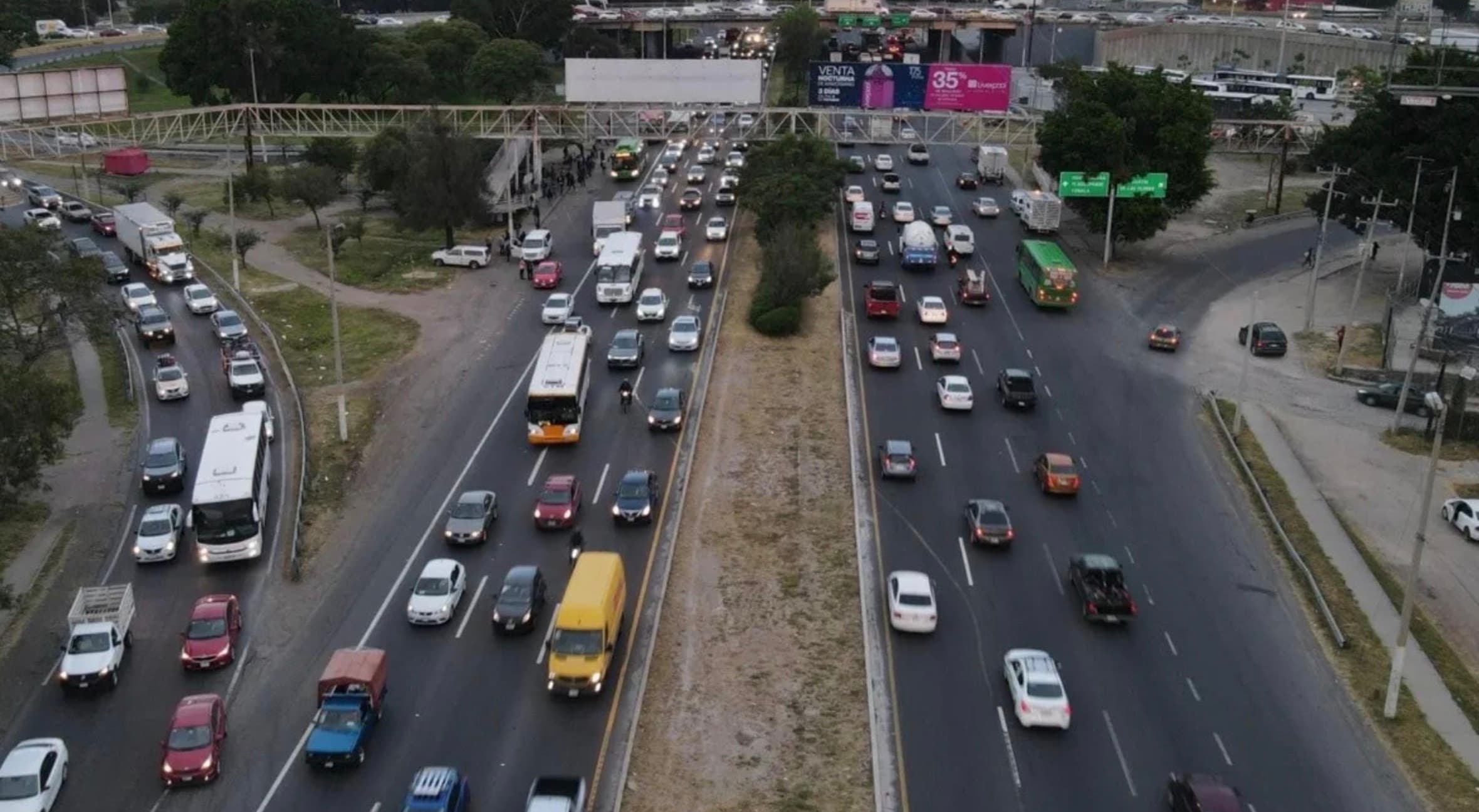 A Simple Idea in Jalisco Could Take Cars Off One of Guadalajaraโs Busiest Roads